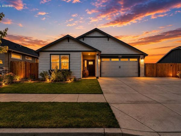 1546 NW Varnish Place, Redmond, OR 97756