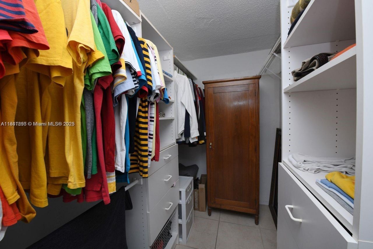 1045 10th St , Unit 907, Miami Beach, FL 33139 Photo