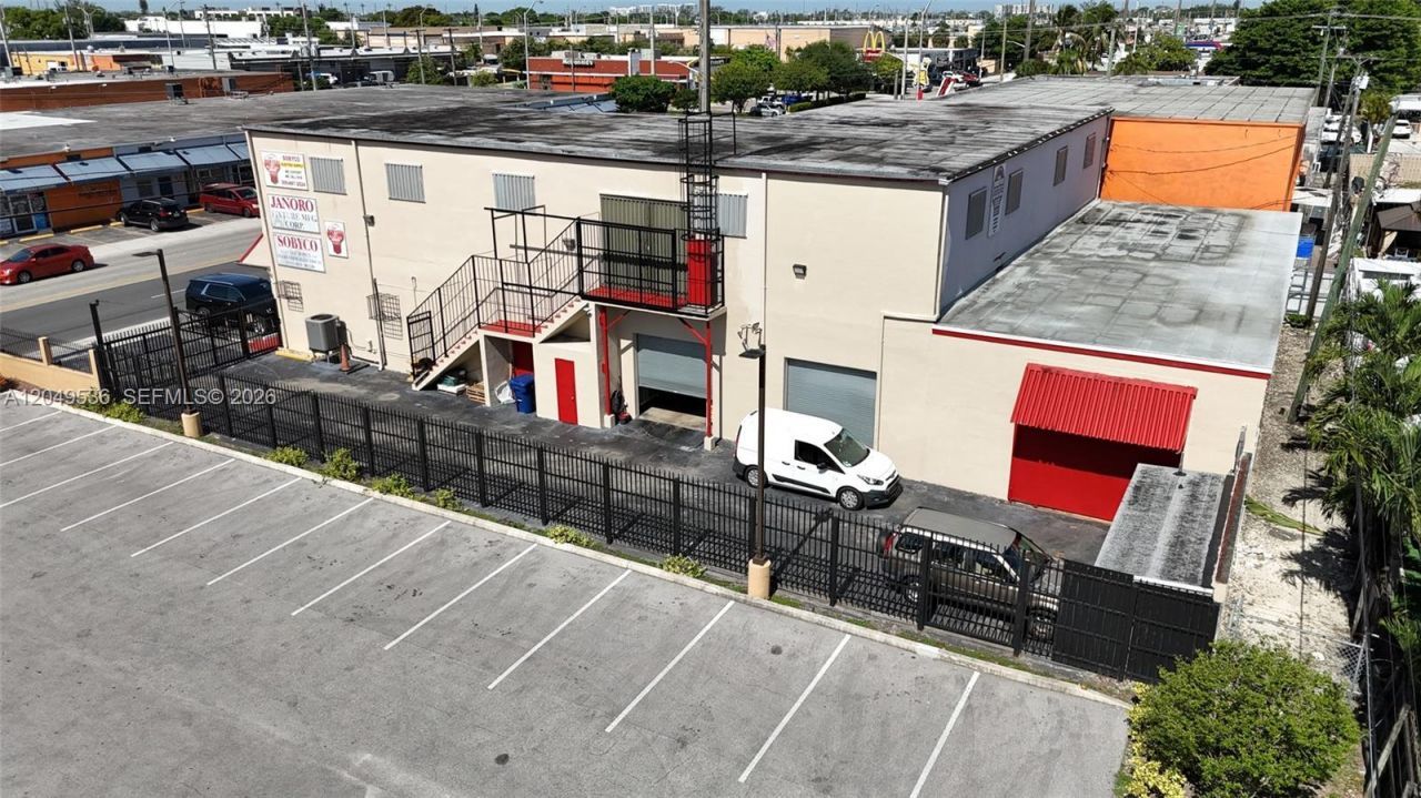249-275 W 29th St, Hialeah, FL 33012 Photo