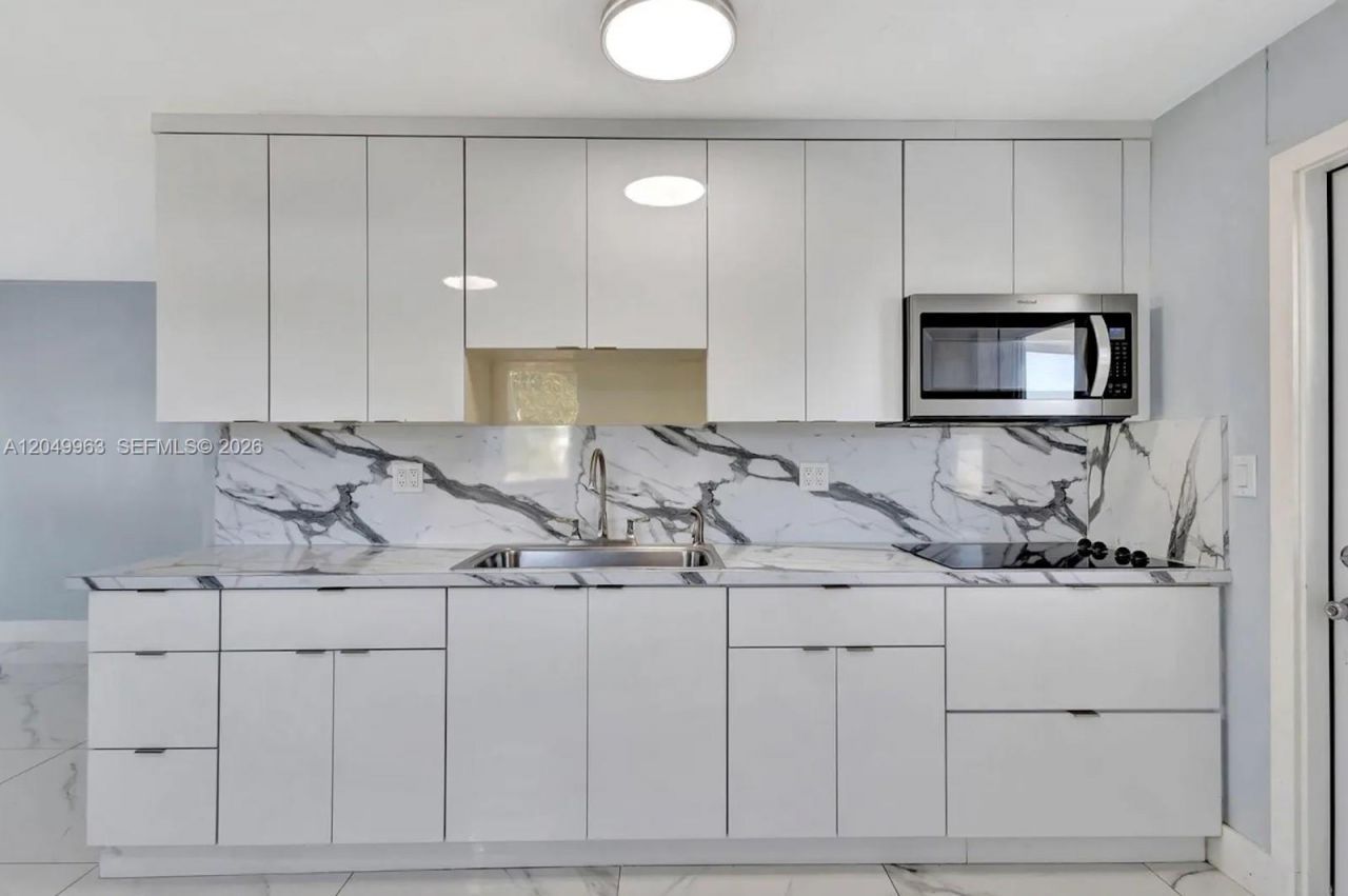 1008 Elm Rd , Unit 1, West Palm Beach, FL 33409 Photo