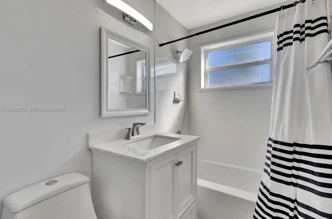 1008 Elm Rd , Unit 1, West Palm Beach, FL 33409 Photo