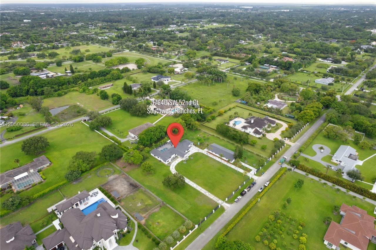 17640 SW 52nd Ct, Southwest Ranches, FL 33331 Photo
