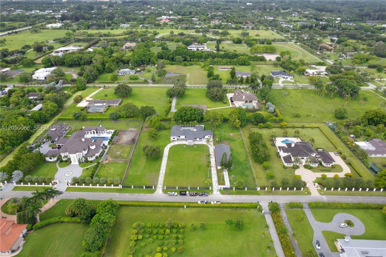 17640 SW 52nd Ct, Southwest Ranches, FL 33331 Photo