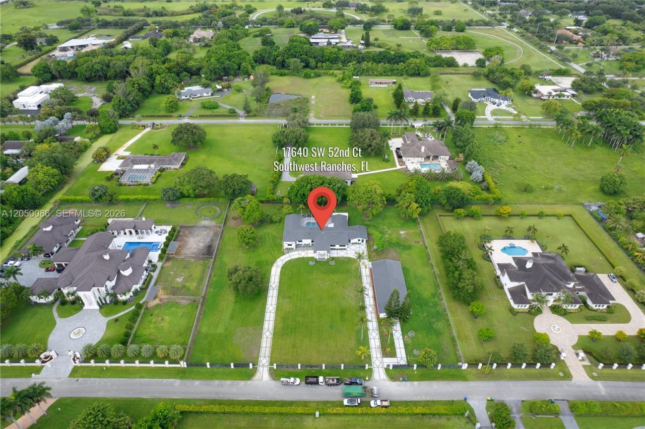 17640 SW 52nd Ct, Southwest Ranches, FL 33331 Photo