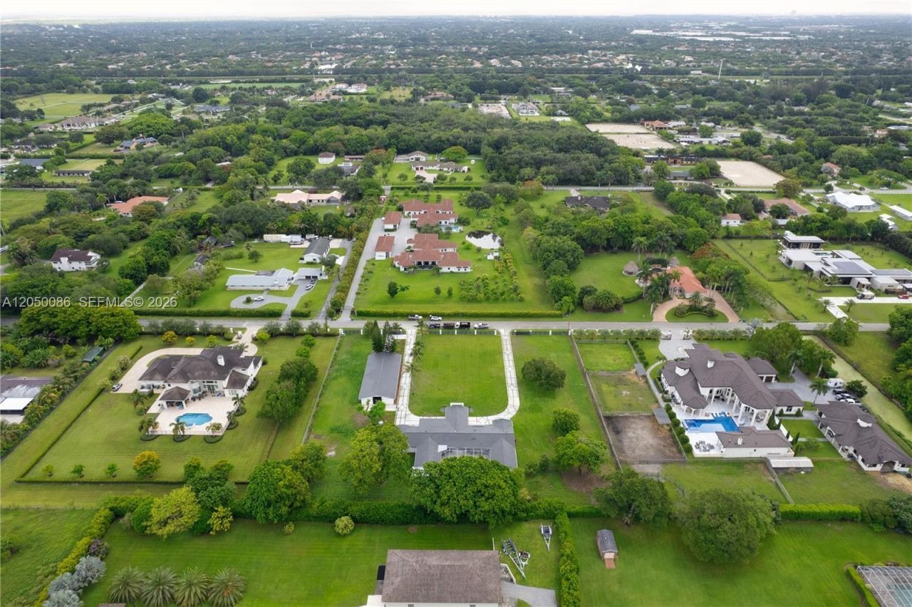 17640 SW 52nd Ct, Southwest Ranches, FL 33331 Photo