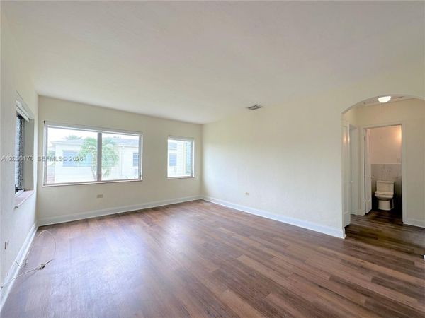 1920 Biarritz Dr , Unit 3, Miami Beach, FL 33141