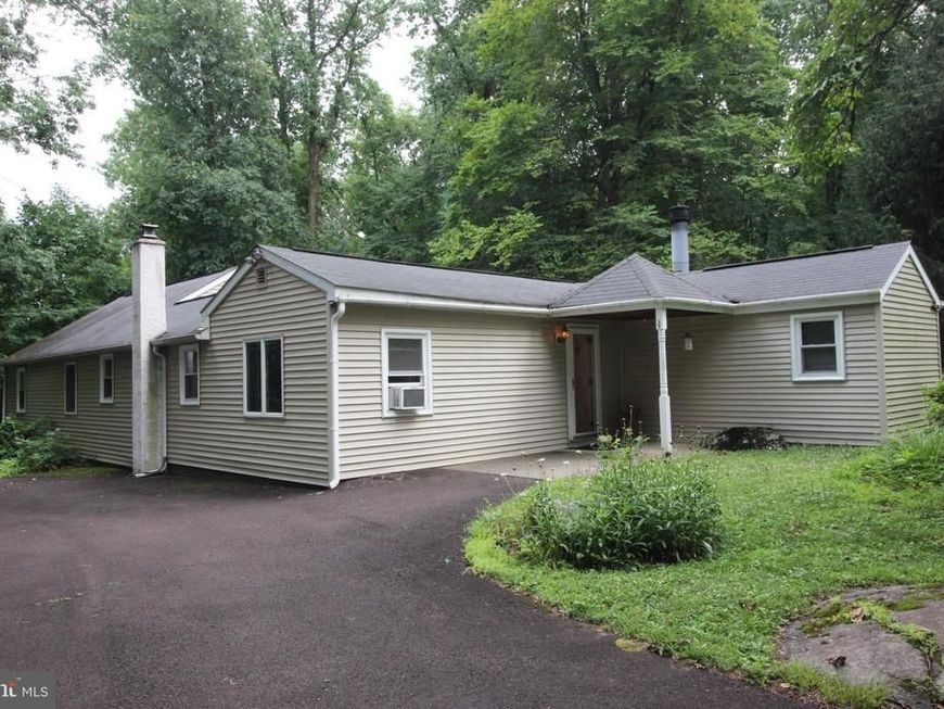 1926 Bethlehem Pike, Sellersville, PA 18960 Main Photo