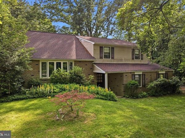 3832 FOREST DRIVE, DOYLESTOWN, PA 18902