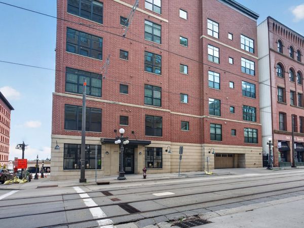 270 4th Street E, Unit 102, Saint Paul, MN 55101