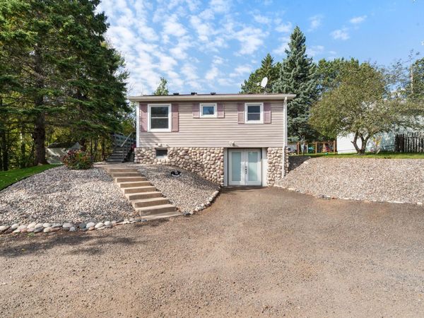 15 Rindahl Road , Duluth, MN 55811