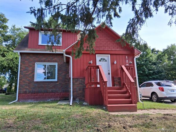 1292 Howard Street N, Genesee Township, Mi 48458