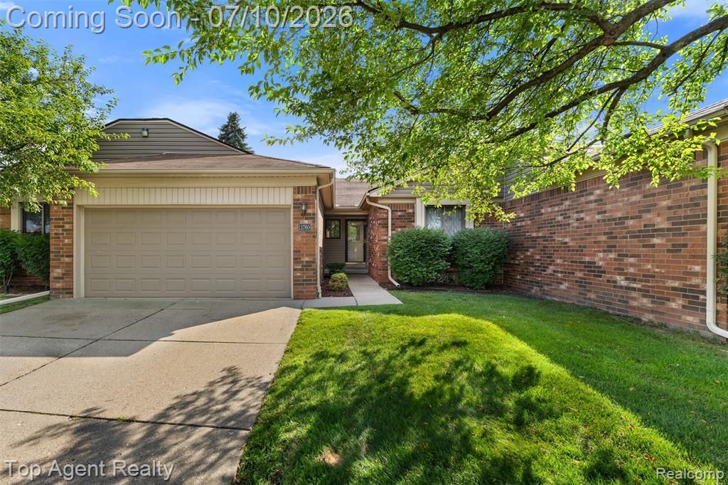 13760 Provincial Drive, Sterling Heights, MI 48313 Main Photo