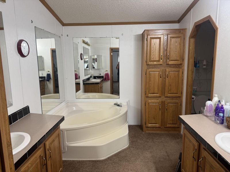 9244 Tawawa-Maplewood Road, Maplewood, OH 45340 Photo 8