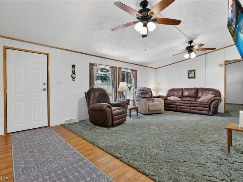 23393 Hideaway Drive, Senecaville, OH 43780 Photo 11