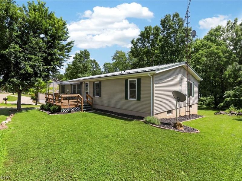 23393 Hideaway Drive, Senecaville, OH 43780 Photo 5