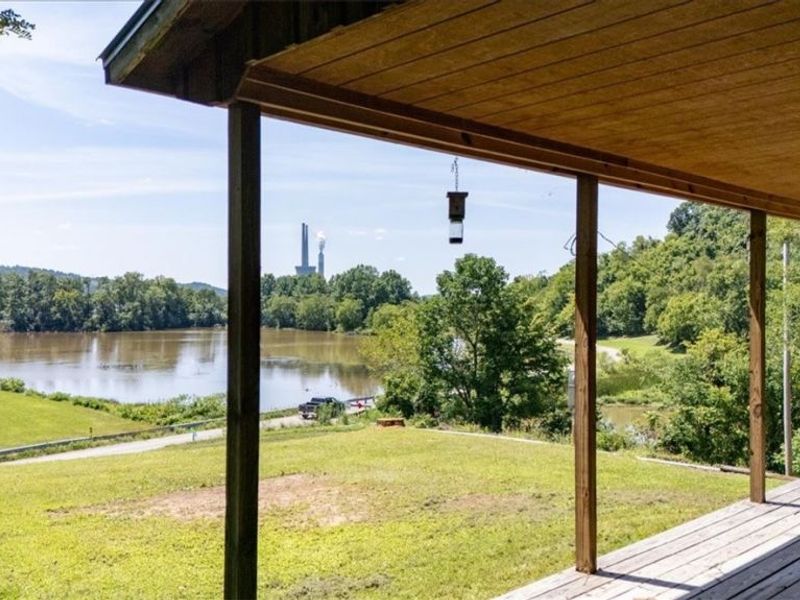 360 Newells Run Road, Newport, OH 45768 Photo 12