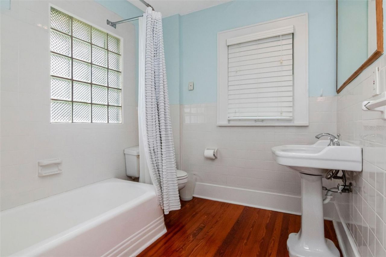 126 8th Avenue Ne, Saint Petersburg, FL 33701 Photo