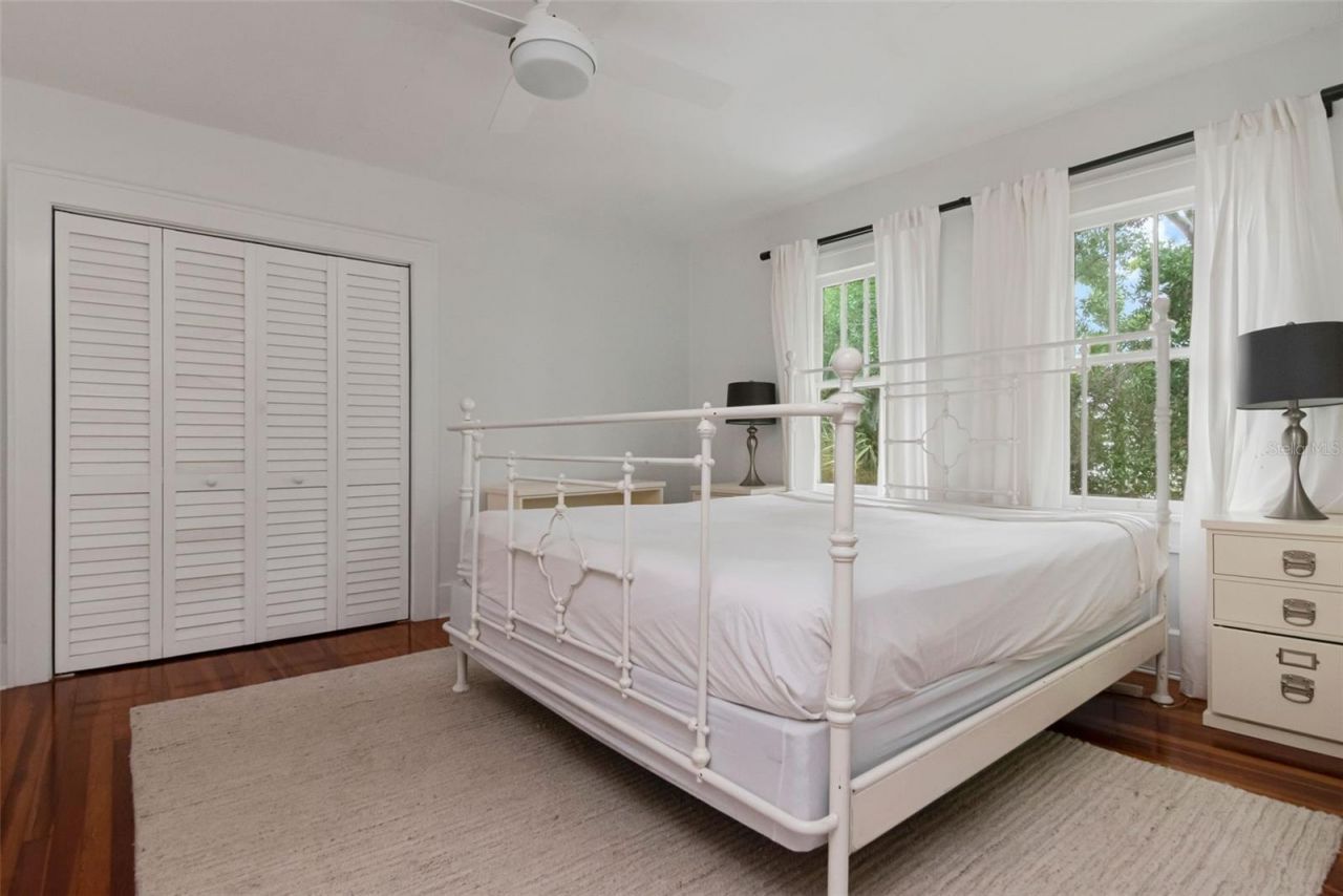 126 8th Avenue Ne, Saint Petersburg, FL 33701 Photo