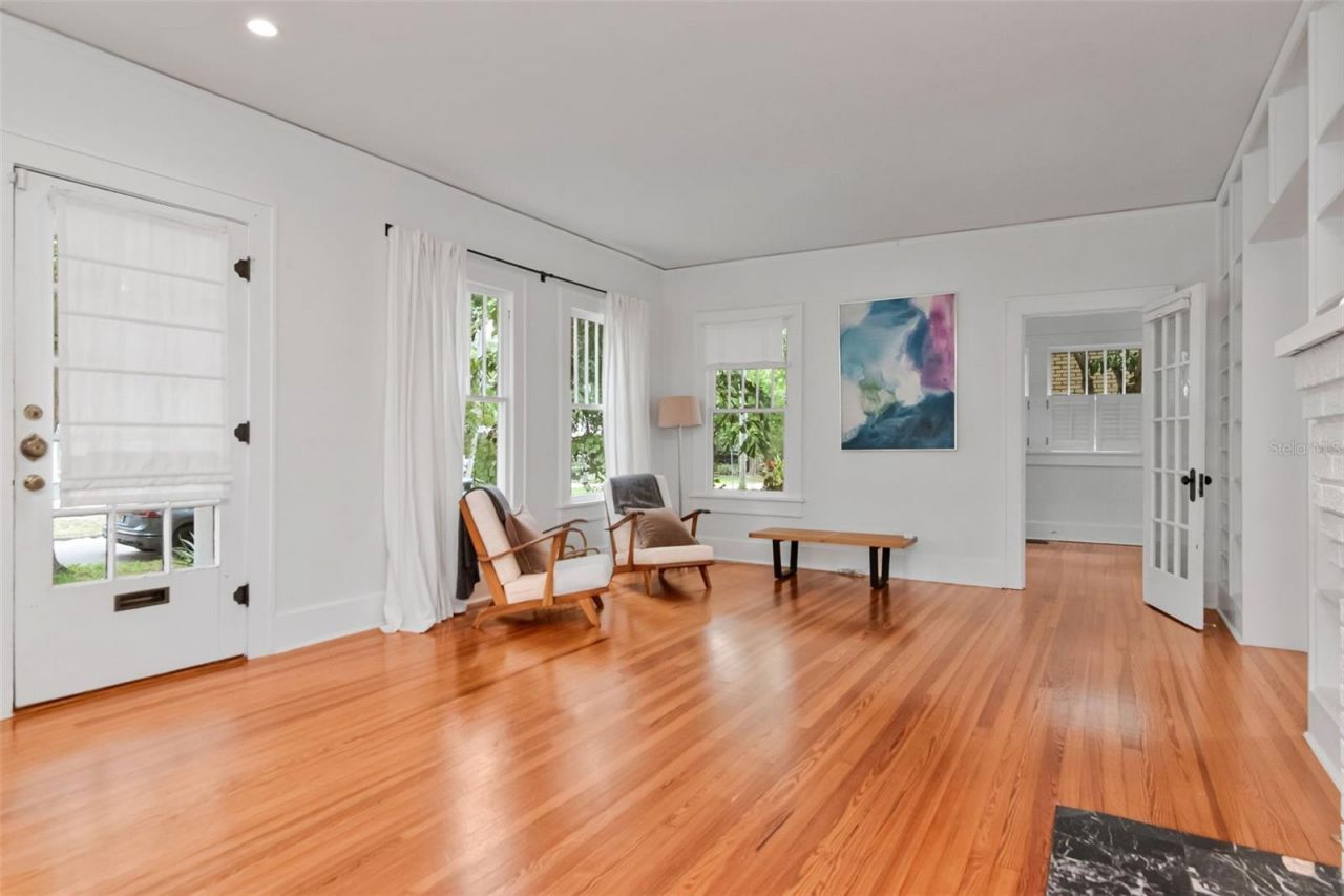 126 8th Avenue Ne, Saint Petersburg, FL 33701 Photo
