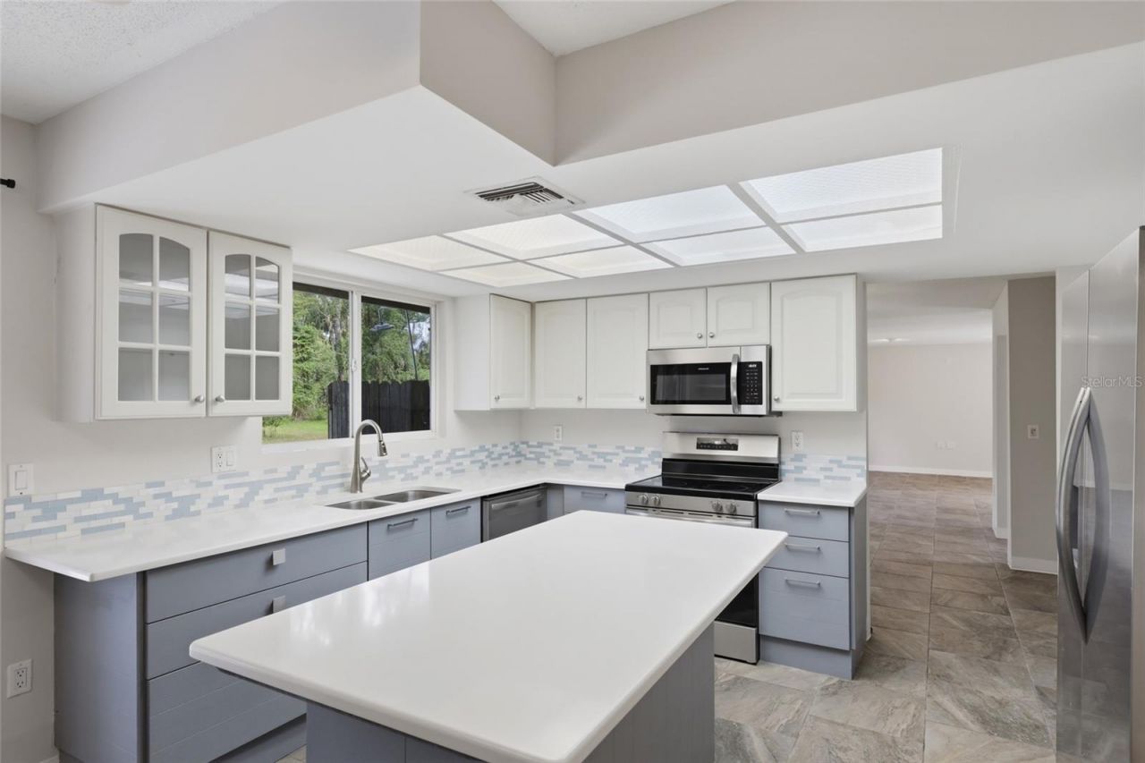 3404 62nd Street E, Bradenton, FL 34208 Photo