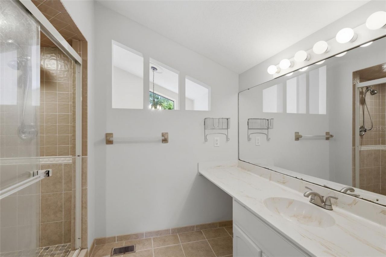 3404 62nd Street E, Bradenton, FL 34208 Photo