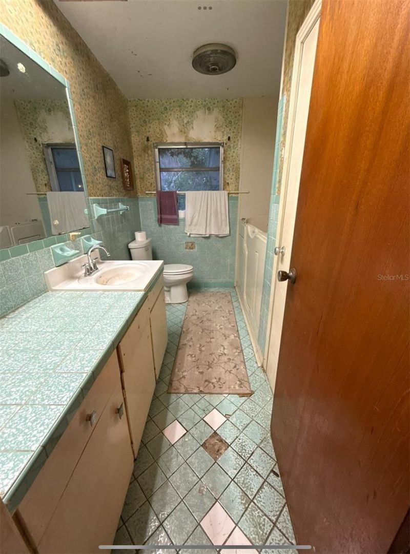 301 W Lemon Street , Bowling Green, FL 33834 Photo