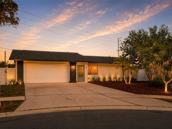 60 DURHAM COURT , PALM HARBOR, FL 34683