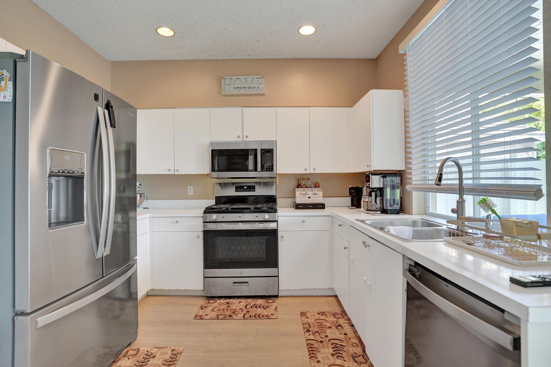 5884 N Plum Bay Parkway, Tamarac, FL 33321 Photo