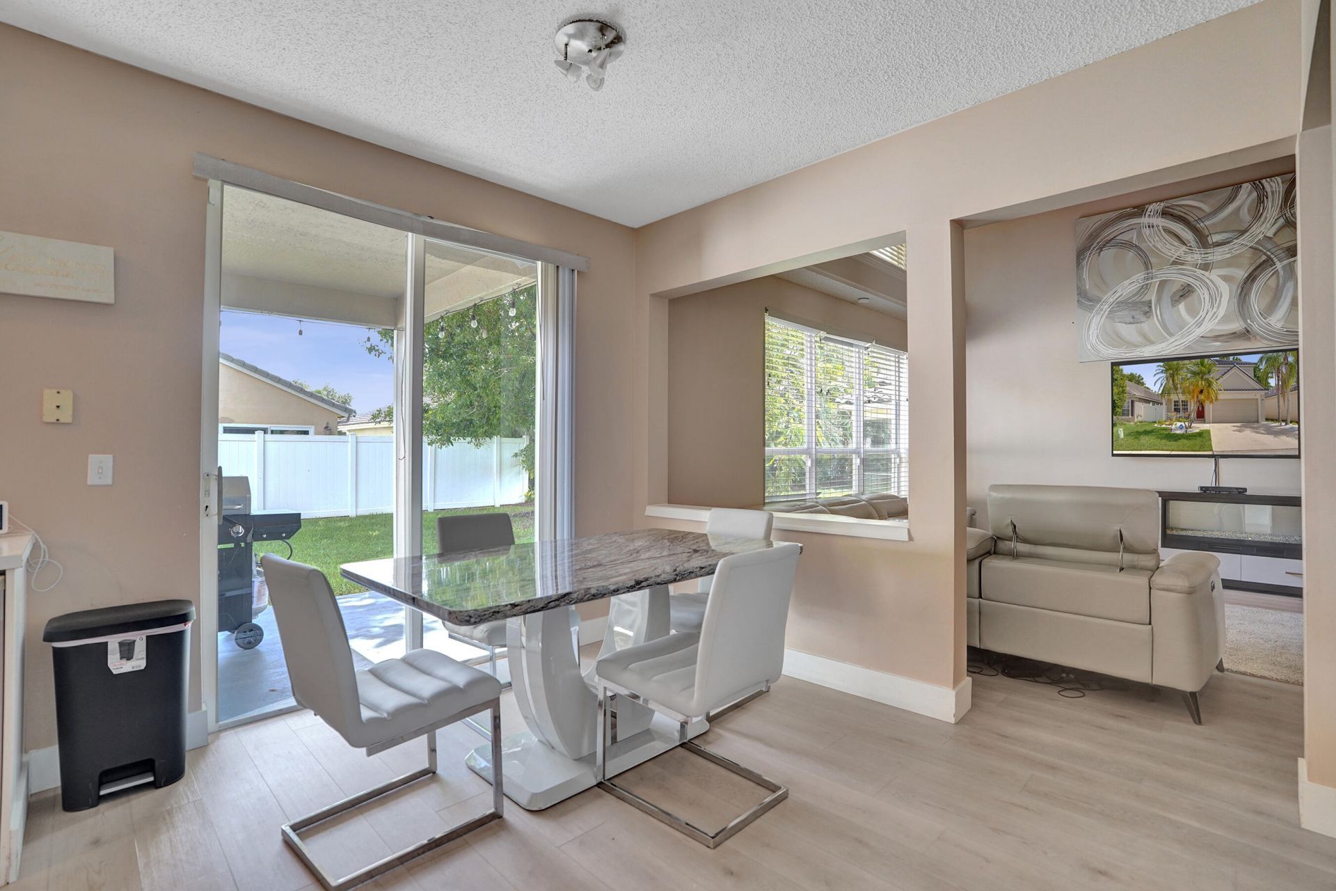 5884 N Plum Bay Parkway, Tamarac, FL 33321 Photo