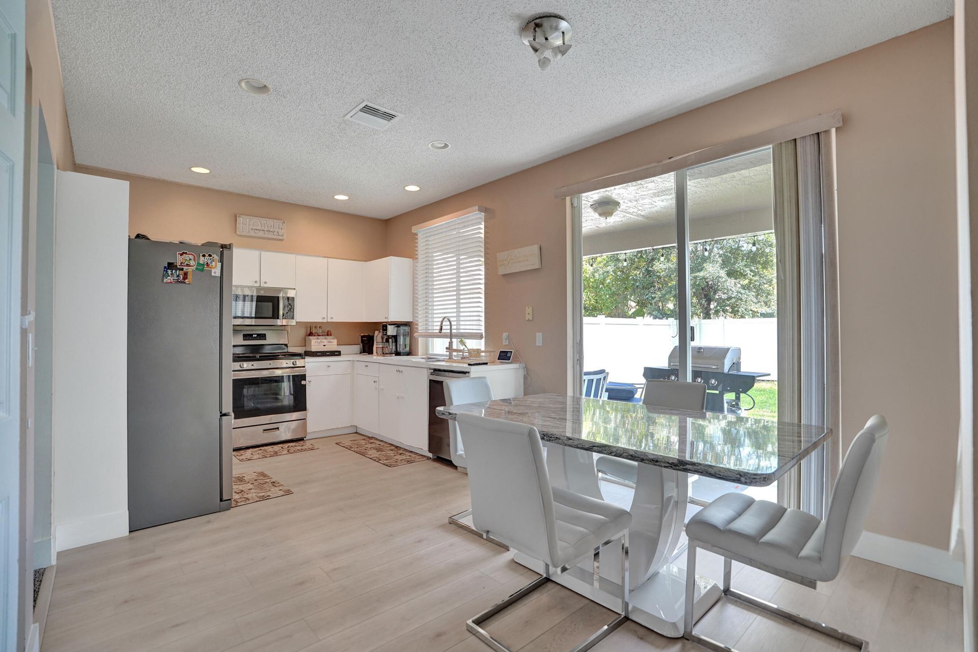 5884 N Plum Bay Parkway, Tamarac, FL 33321 Photo
