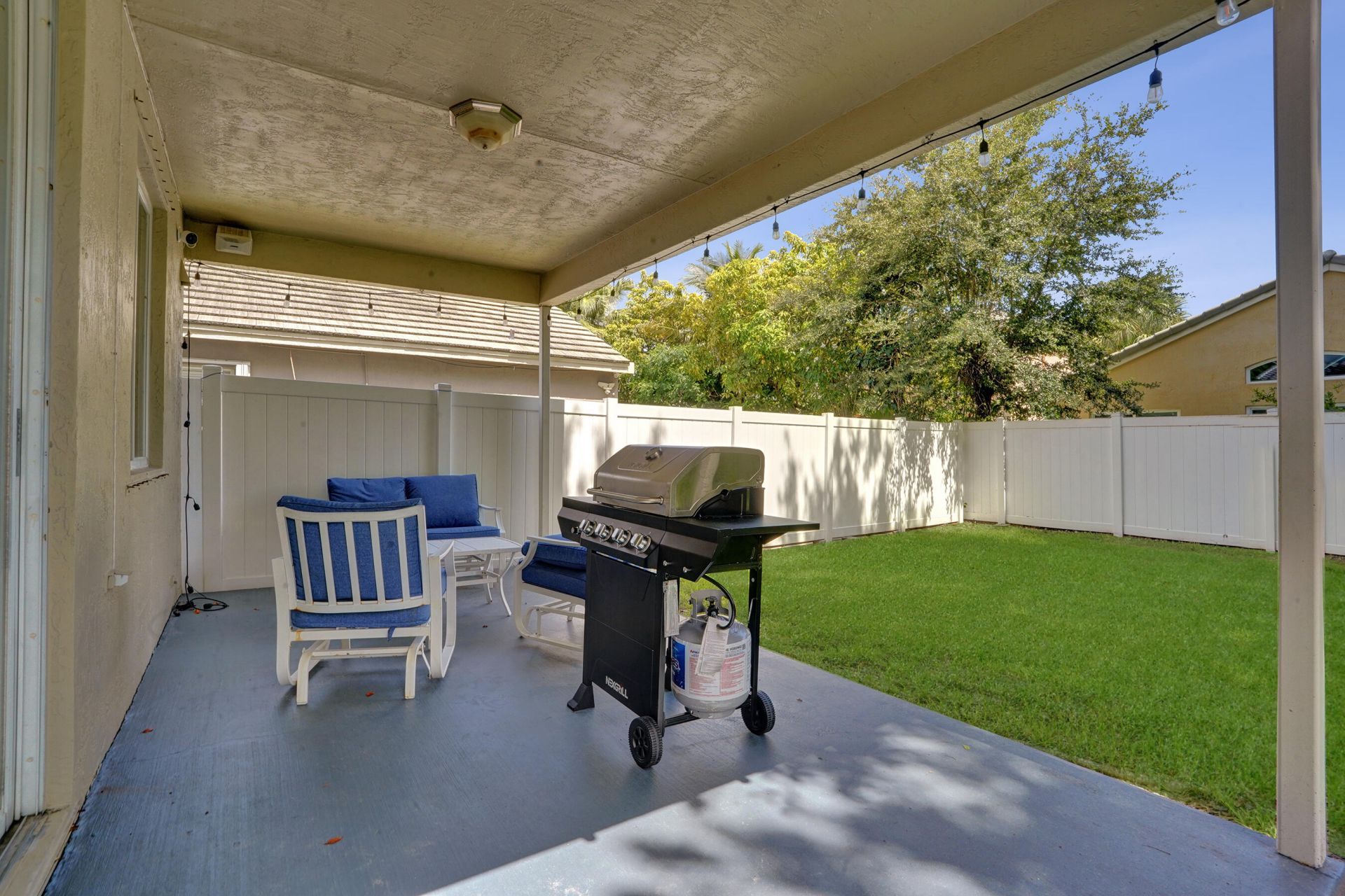 5884 N Plum Bay Parkway, Tamarac, FL 33321 Photo