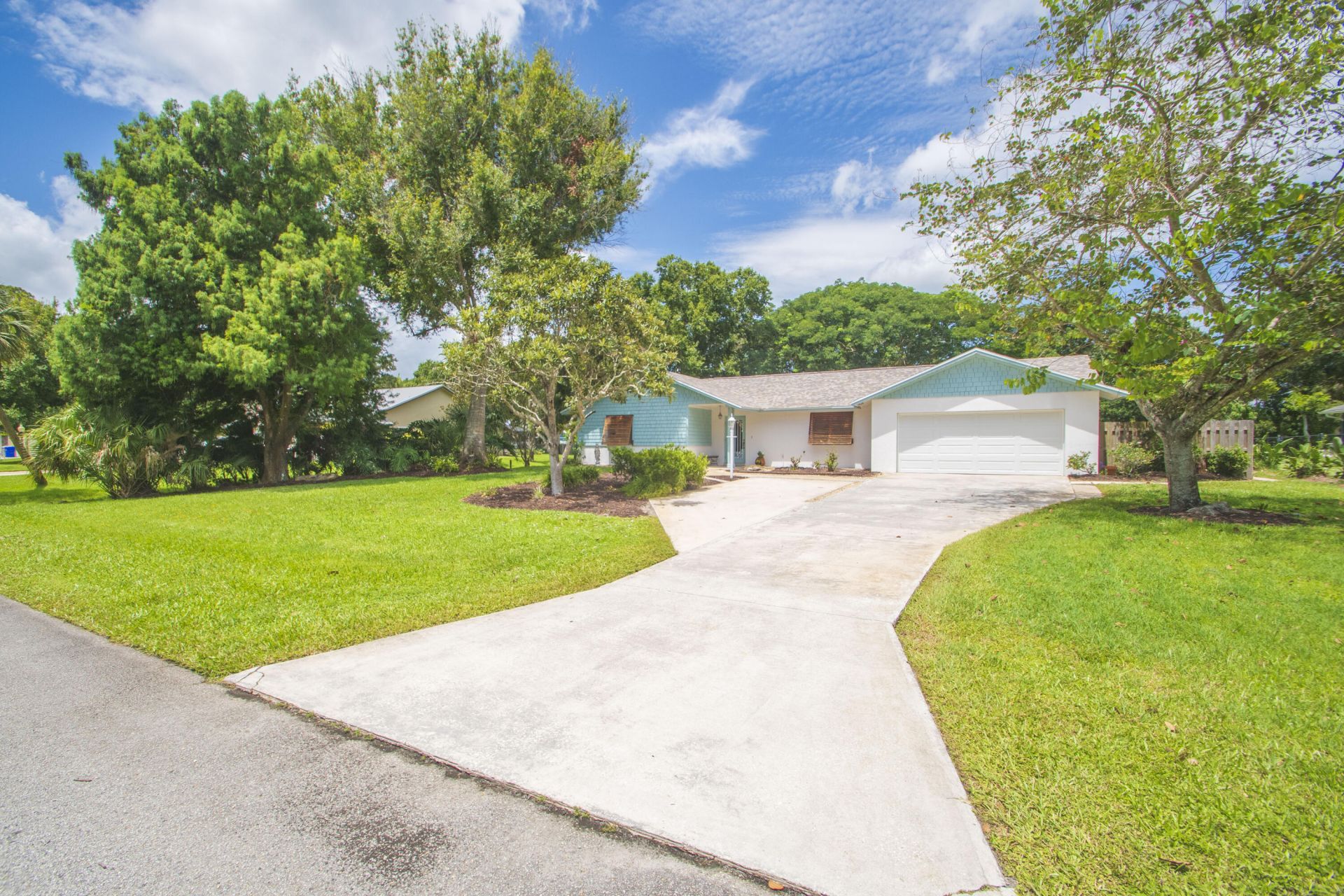 2335 81st Court, Vero Beach, FL 32966 Photo