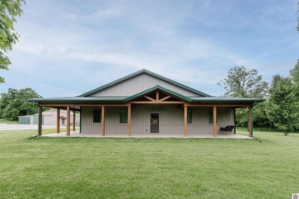 1430 Spence Chapel Road, Mayfield, KY 42066