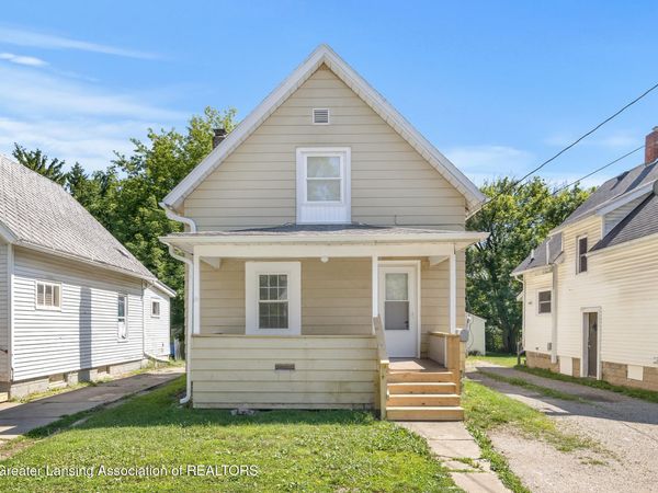 1102 Persons Court, Lansing, MI 48906