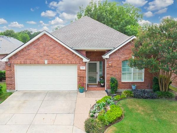 920 Cascade Drive, Fairview, TX 75069