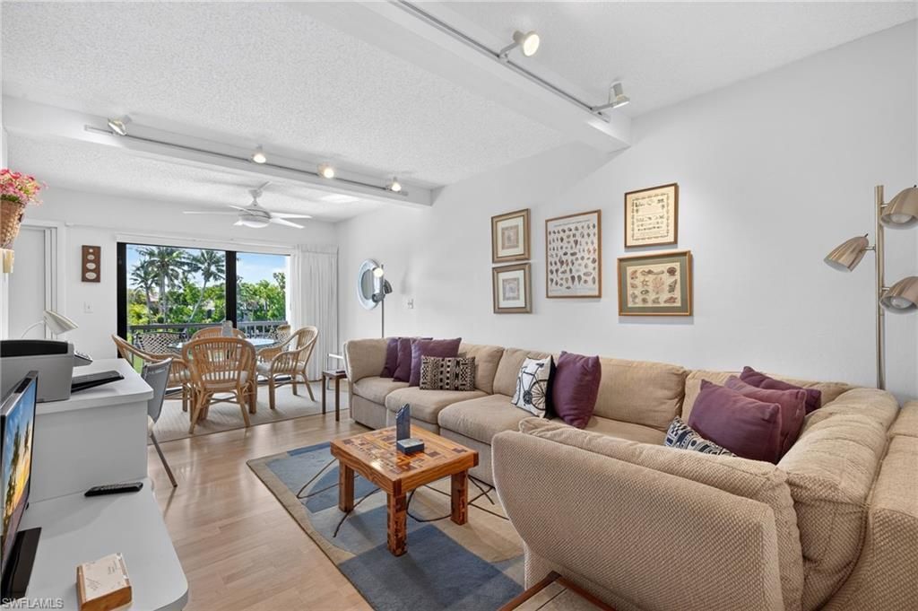 1250 Tennisplace Ct, Unit E22, Sanibel, FL 33957 Photo