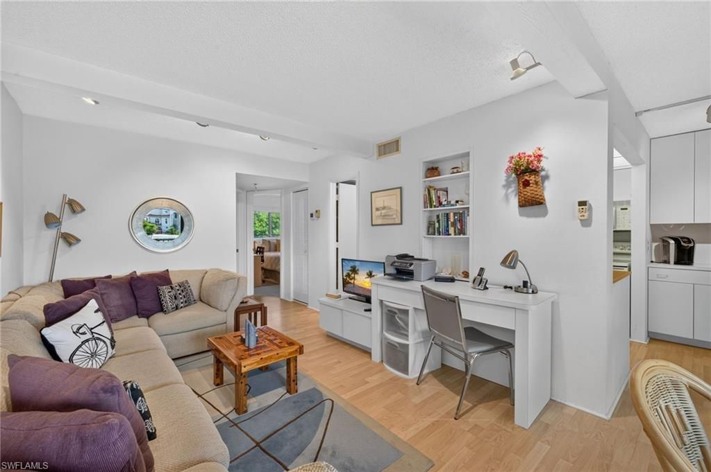 1250 Tennisplace Ct, Unit E22, Sanibel, FL 33957 Photo