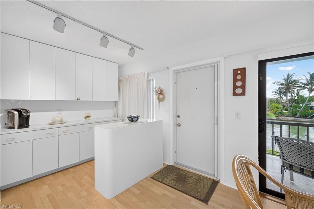 1250 Tennisplace Ct, Unit E22, Sanibel, FL 33957 Photo