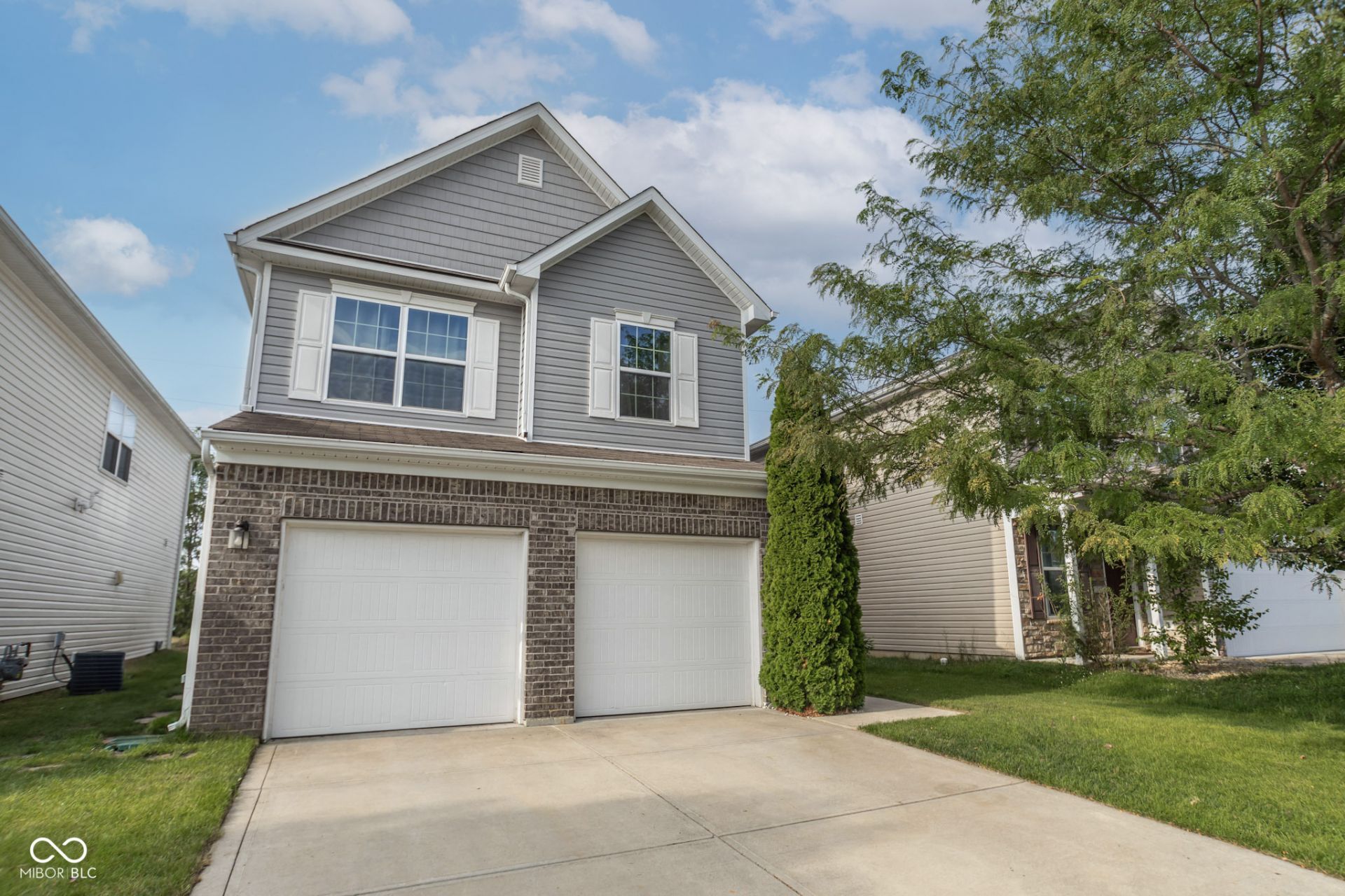 2483 Shadow Bend Drive, Columbus, IN 47201 Main Photo