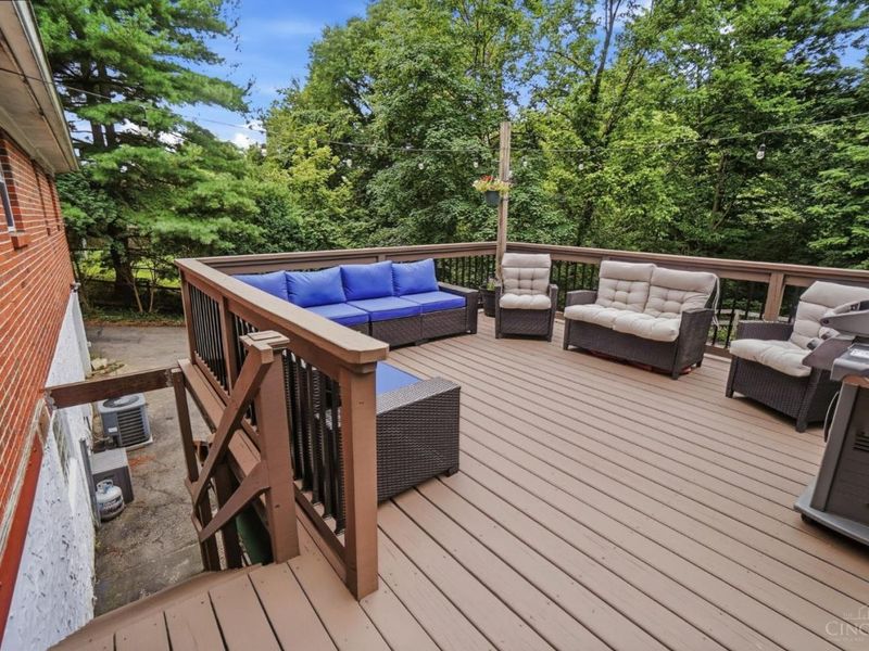 6038 Stanhill Court, Cincinnati, OH 45230 Photo 14