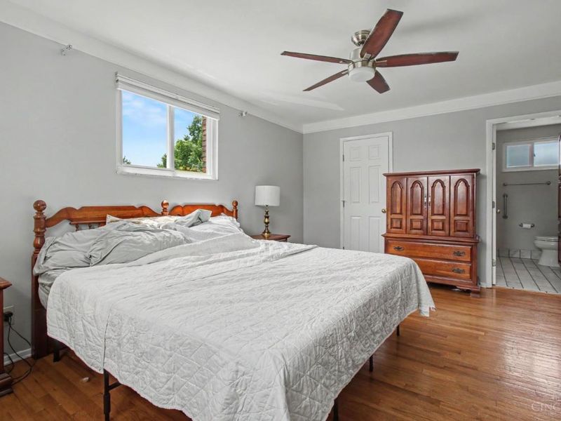 8493 Cheviot Road, Cincinnati, OH 45247 Photo 9