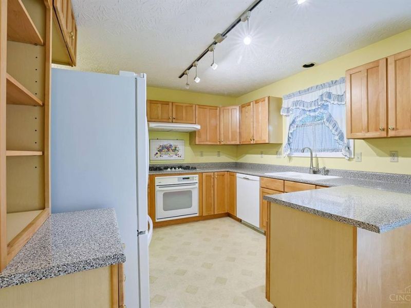 4161 James Drive, Union Twp, OH 45245 Photo 14