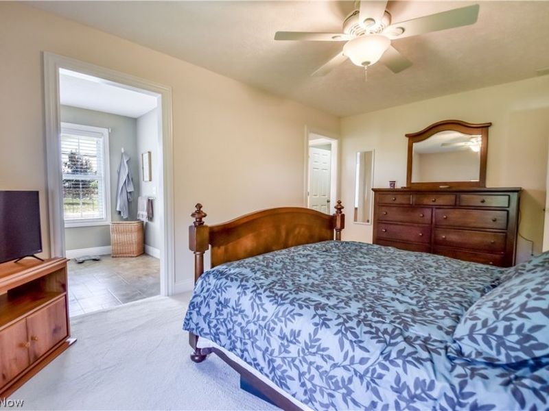 128 Stacey Court, Madison, OH 44057 Photo 11