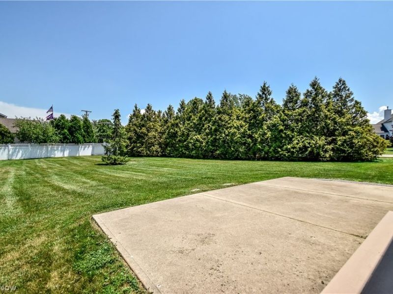 128 Stacey Court, Madison, OH 44057 Photo 18