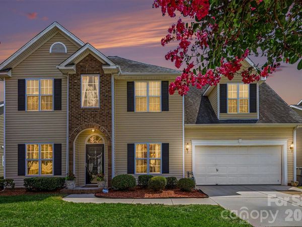 1826 Conifer Circle, Charlotte, NC 28213