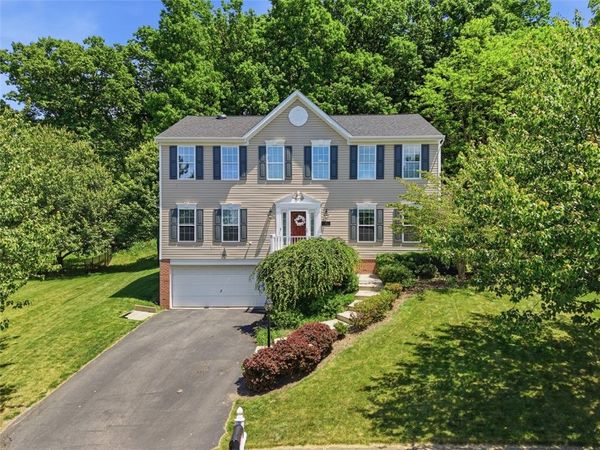 247 Cliffside Dr, Mars, PA 16046