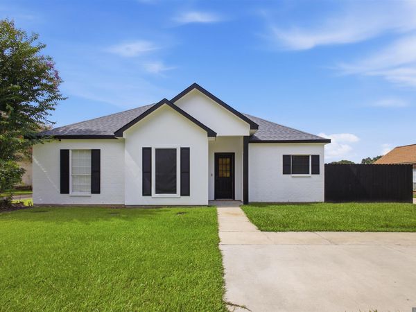 39462 La Hwy 929, Prairieville, LA 70769
