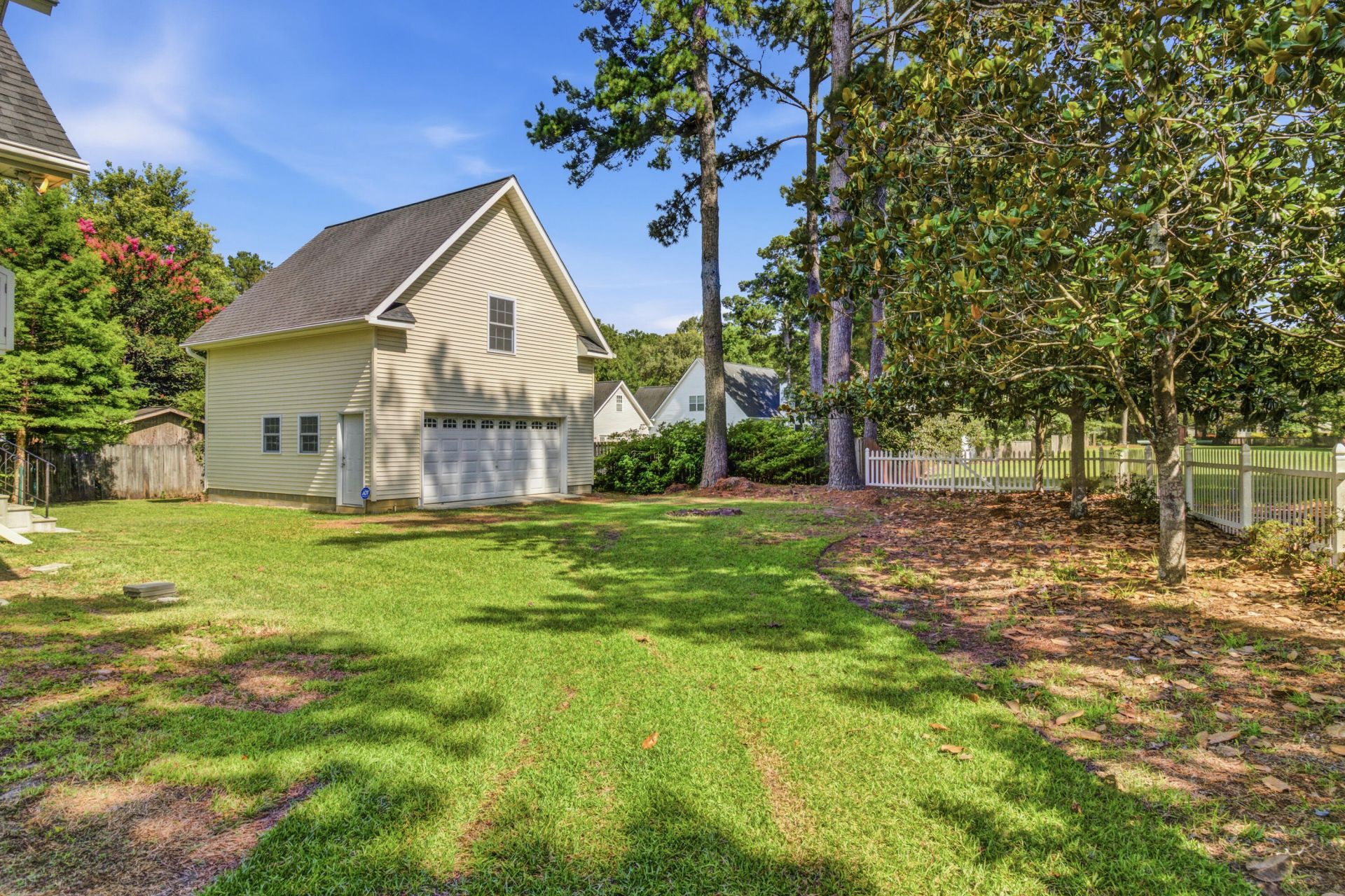 1074 Trotters Boulevard Photo 29