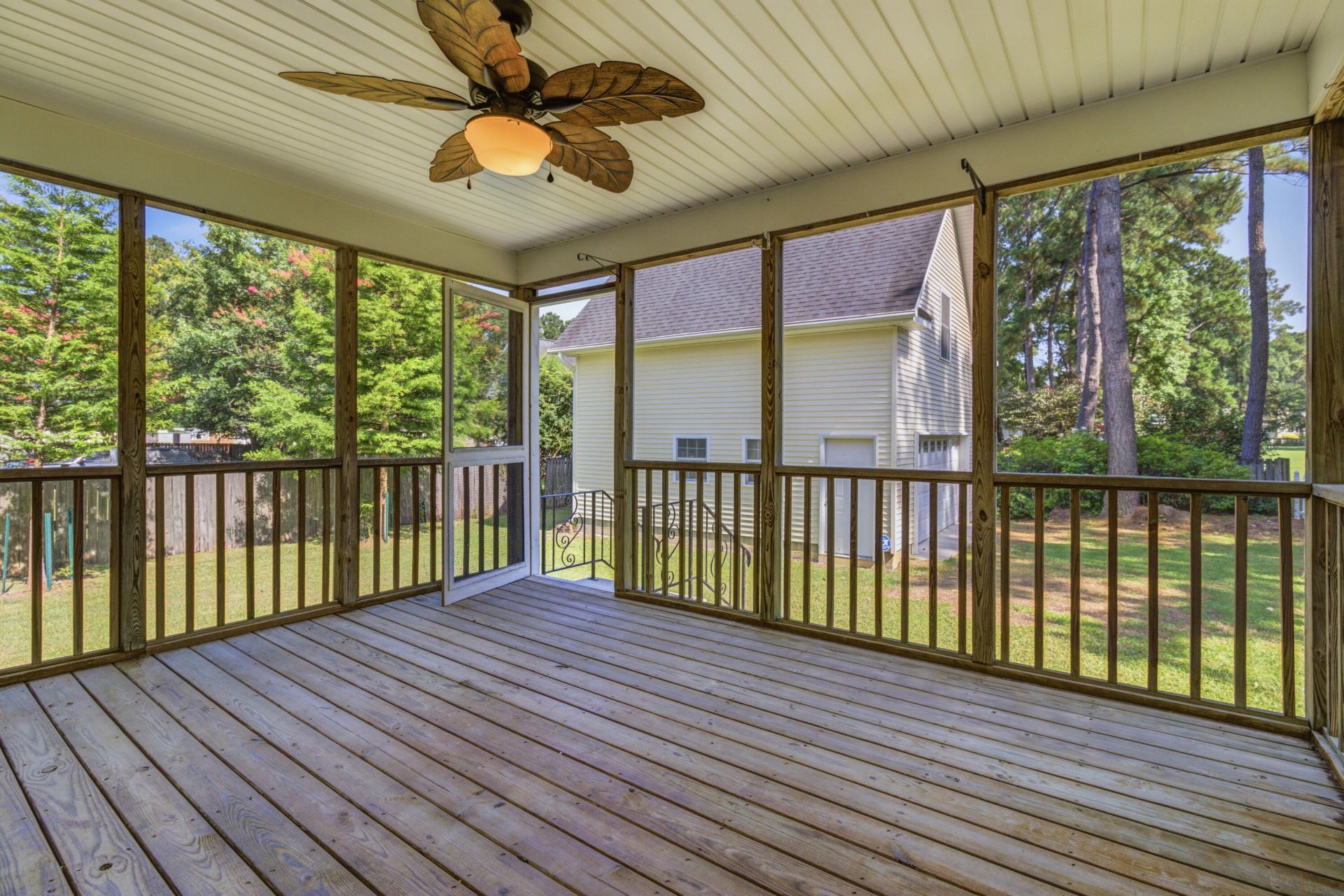 1074 Trotters Boulevard Photo 33