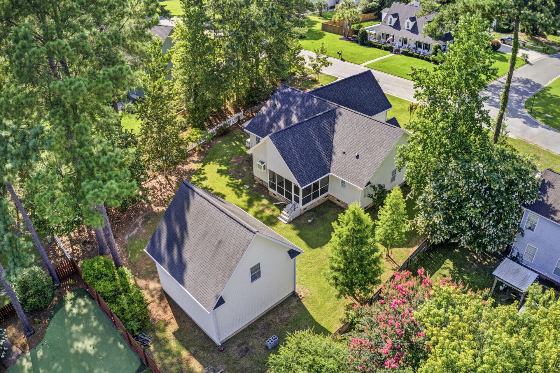 1074 Trotters Boulevard Photo 45